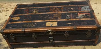 Old Vintage Trunk 1 Of 3 In Sale