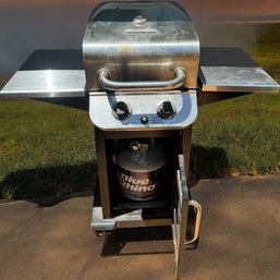 Grille Car Broil With LP Tank Included