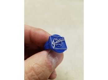 Vintage New York Giants MLB Baseball Blue Plastic Gumball Ring