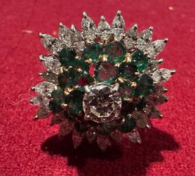 PLATINUM DIAMOND AND EMERALD HALO CLUSTER RING, SIZE 5.25