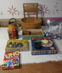 GROUP OF VINTAGE CHILDREN'S TOYS