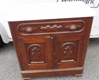 VICTORIAN ROUND CORNER MARBLE TOP FANCY DOUBLE DOOR COMMODE