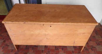 1820'S PINE BLANKET BOX WITH CUT OUT BASE