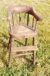 EARLY 1810-1820'S CHILD'S YOUTH OR HIGH CHAIR