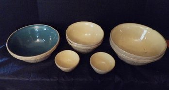 Great Lot Of Seven Vintage Heavy Yellow Ware Mixing Bowls