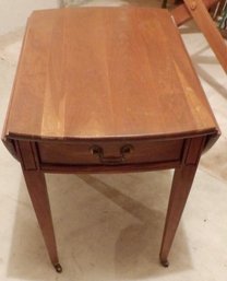 Vintage Harden Hepplewhite Cherry Drop Leaf End Table