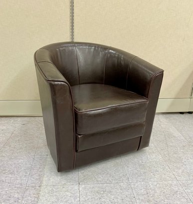 Exceptional Leather Swivel Club Chair