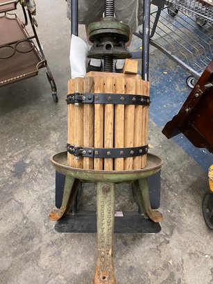 Antique Wine Grape Or Fruit Press Manufactured By Baccellieri Brothers Philadelphia