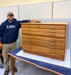 Excellent Quality Eight Drawer Oak Flat File Cabinet