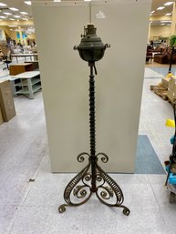 Exceptional Antique Bradley Hubbard Iron Adjustable  Piano Lamp