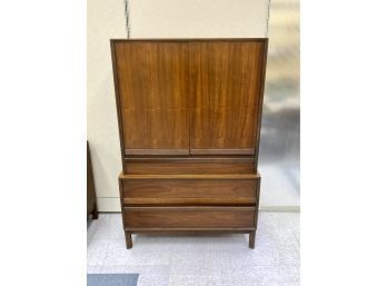 Mid Century Modern Chest American Martinsville