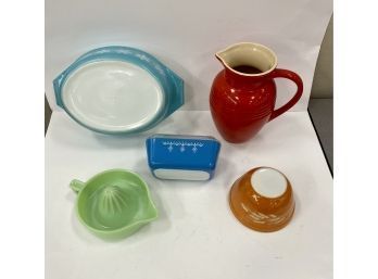 Vintage Pyrex, Jadeite And Le Creuset