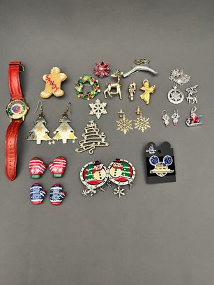 Christmas Jewelry With Brighton, Carolee, Mary Engelbreit Watch, Button Covers