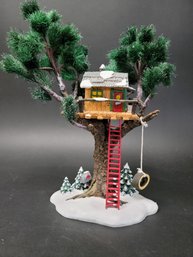 Snow Village Treetop Tree House Department 56