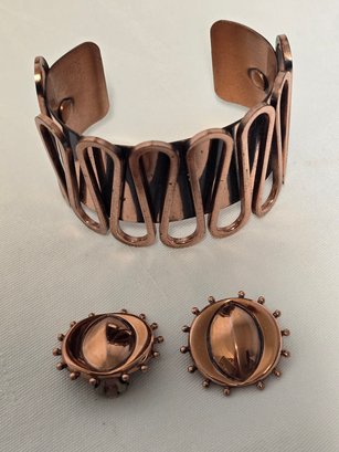 Vintage Mid Century Estate Renoir Copper Bracelet & Clip On Earrings
