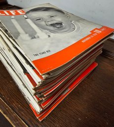 Lot Of 33 Life Magazines From 38 To 1942