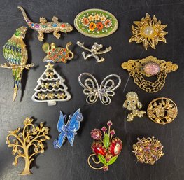 Lot Of Vintage Costume Jewelry Brooches