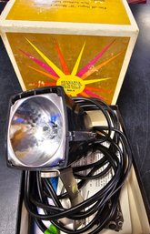 Vintage Sun-gun Super 8 Movie Camera Light In Original Box