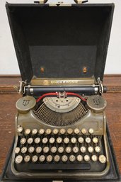 Vintage Underwood Portable Typewriter