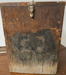 Antique Wood Storage Box 16.5' X 12' X 9.75'