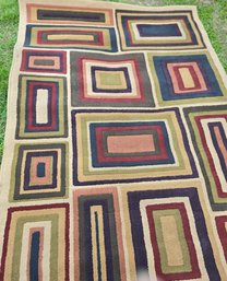 Area Rug Square Patterns 91' By 63'