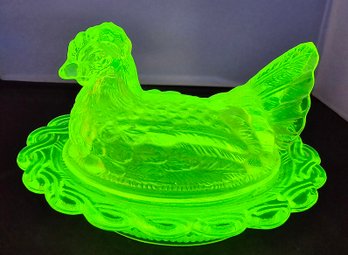 Mosser Yellow Vaseline Uranium Glass Hen On Nest Covered Dish