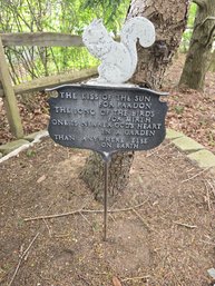 Cast Iron Squirrel Lawn Sign