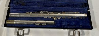 Gemeinhardt Silver 2Sp C Flute With Case, Missing Pieces