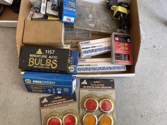 Lot Of Assorted Light Bulbs & Reflectors