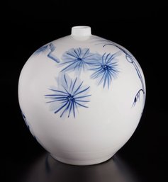 Bamboo And Flowers, 2012, 2012 White Chinese Porcelain Pot