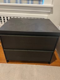 Pair Of End Tables/nightstands