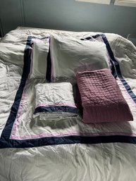 Set Of Navy And Pink Linens