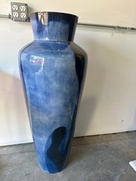 Large Blue Porcelain Pot #1 Of 5