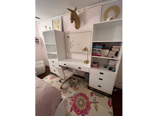 Restoration Hardware Teen Desk And Chair