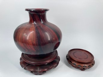 Beautiful Toyo Brand Japanese Glass Vase With 2 Wooden Stands