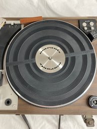 Marantz Model 6200 Turntable