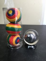 Multi Colored Juggling Balls And Super Neat Fushigi Gravity Ball