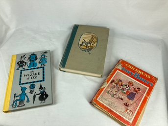 Lot Of Vintage Children Story Books