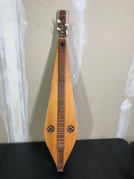 Teardrop Dulcimer