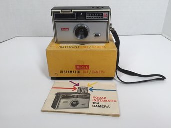 Vintage 1960s Kodak Boxed Instamatic 104/ Camera