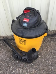 Shop Vacuum (Broken Wheel, See Photos)