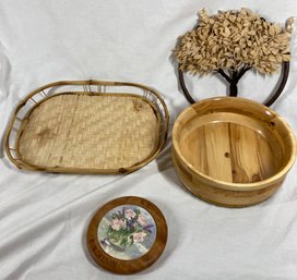 Assorted Wood Decor Pieces