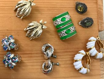 Lot Of Vintage Clip On Earrings