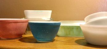 Lot Of Vintage Bakeware Dishes