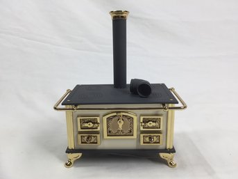 Miniature Old Fashion Stove With Original Box