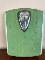 Antique Bathroom Floor Scale (see Photos)