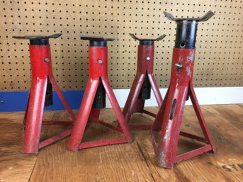 Set Of 4 Red Jackstands