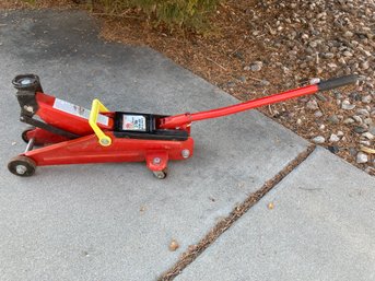 2 Ton Floor Jack With Metal Wheels     Big Red Brand With Jack Handle