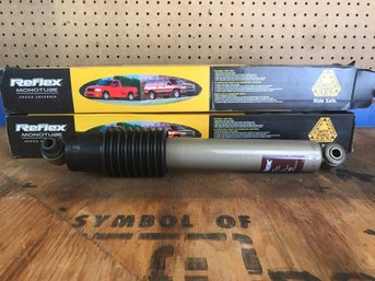 Auto Shock Absorbers Reflex Monotube 1 Set Two Each.  In Box.  Photo On Box Shows 5 Door Suv & A 2 Door Pickup