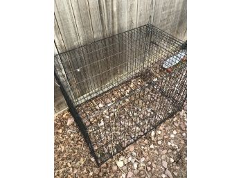 Big Portable/collapsible Wire Outdoor Animal Crate (about 3 1/2 Feet Long)